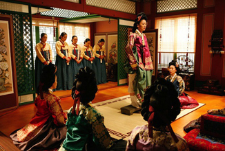 Hangul Celluloid Shadows In The Palace 2007 South Korea Review